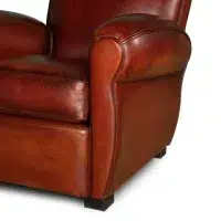 Fauteuil club cuir Petit Moustache cognac, zoom accotoir